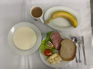 02.09.2025 sniadania podstawa